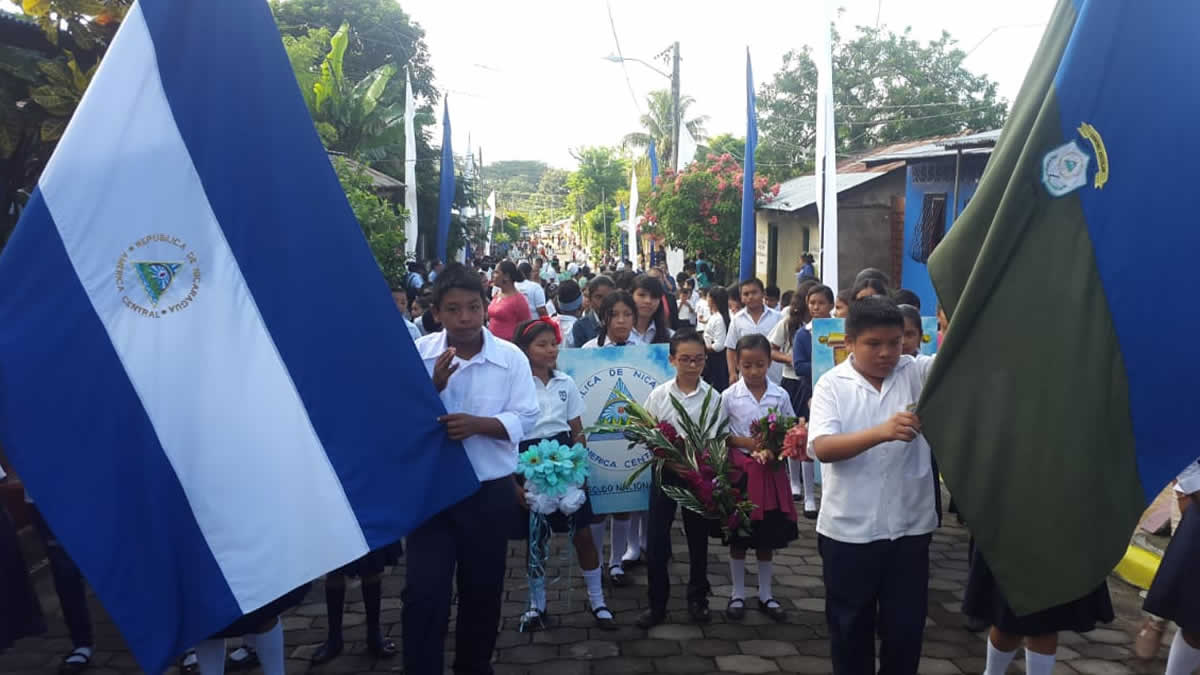 Estudiantes de Catarina rinden homenaje al héroe Nacional, Benjamín Zeledón