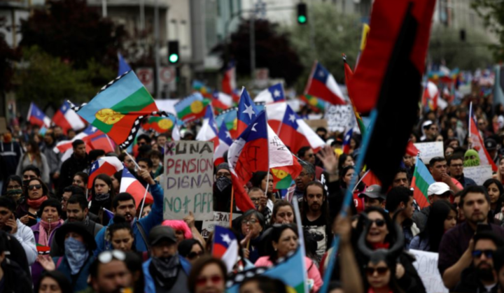 Piñera tiene cinco días para responder a las demandas del pueblo chileno