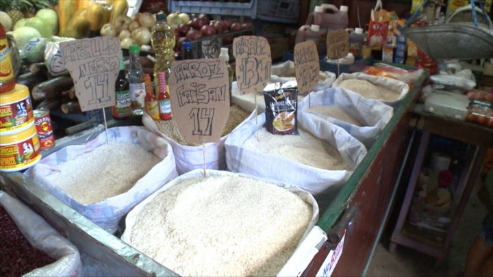 Ministerio de Fomento informa sobre la baja de precio del queso