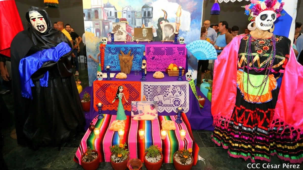México y Nicaragua demuestran sus tradiciones en el Día de los Muertos 