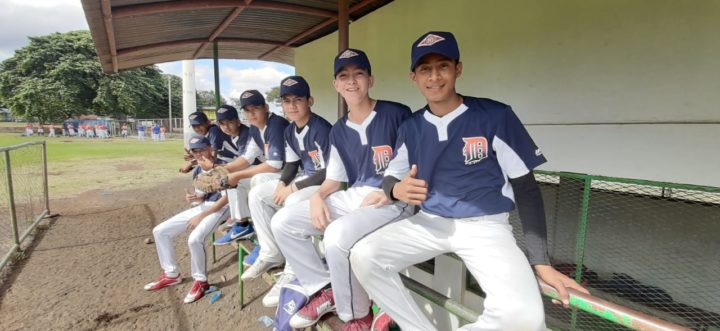 Federación Nicaragüense de Béisbol inauguro la edición 39 del Campeonato Nacional