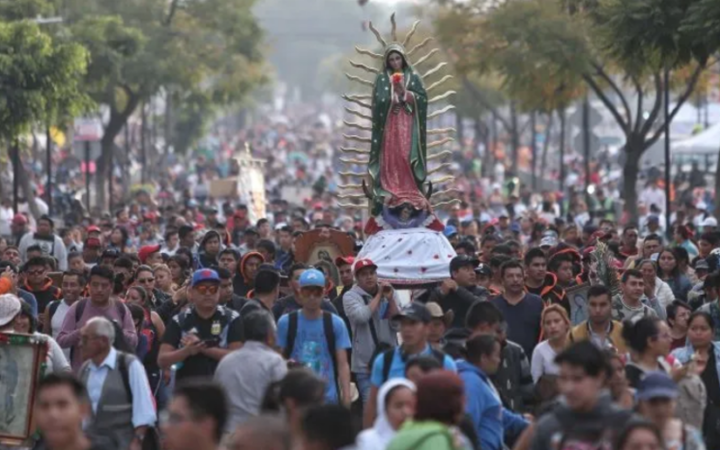 Millones de Mexicanos asisten a la Basílica de Guadalupe