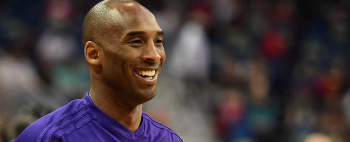 Leyenda de la NBA Kobe Bryant muere en accidente aéreo