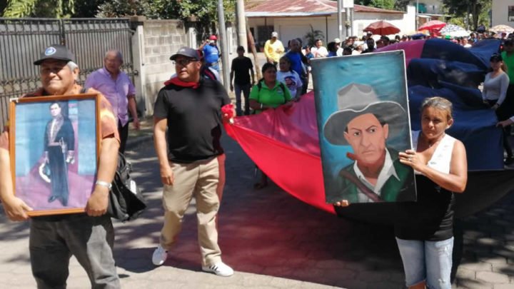 Departamentos de Nicaragua honran la memoria de Sandino y Darío