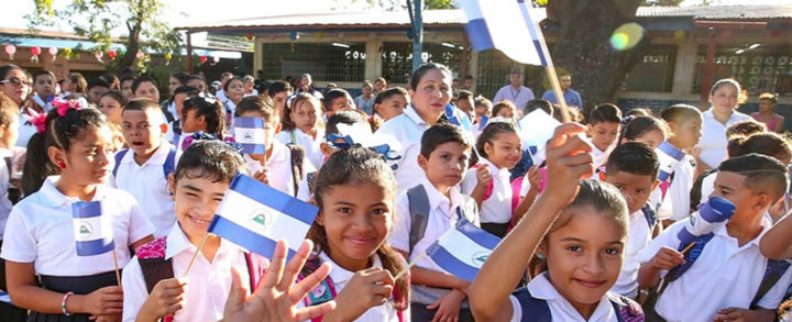 Estudiantes de toda Nicaragua dan inicio al ciclo escolar 2020