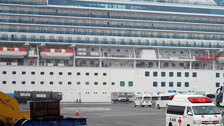 Japón: Se eleva a 621 los infectados por coronavirus en crucero 