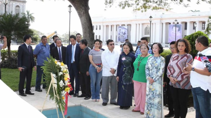 Nicaragua recibe a la delegación del Partido Comunista de Vietnam 