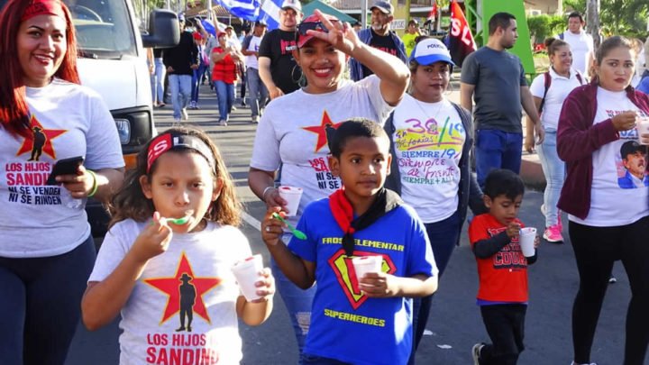 Nicaragüenses promueven la Paz con el lema “Sandino, Sol de Libertad”