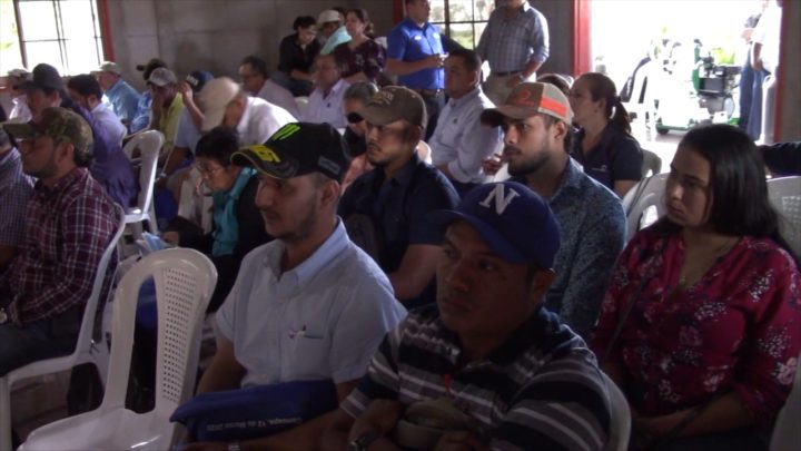Camoapa: productores participan en Foro Nacional Lechero