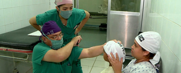 Realizan jornada quirúrgica a niños para garantizar su salud visual