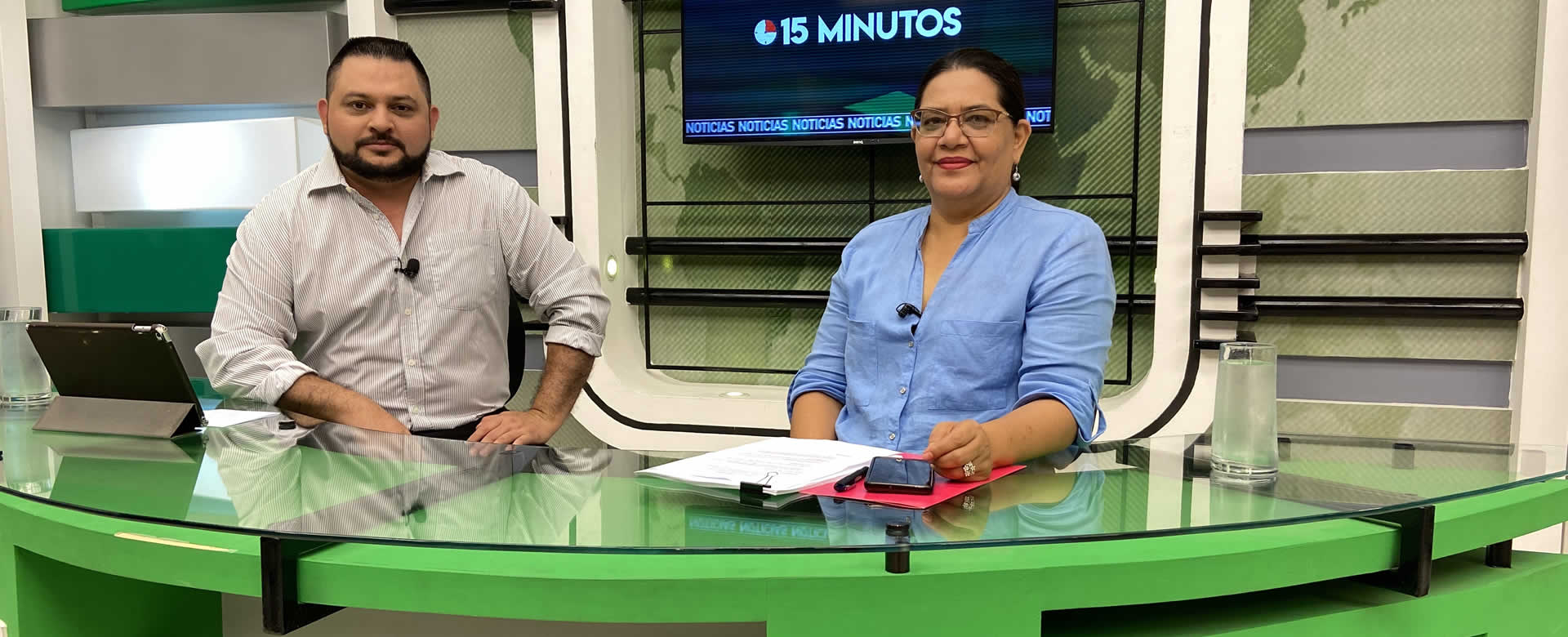Presidenta ejecutiva de INIFOM, Guiomar Irías en los estudios centrales de Viva Nicaragua, Canal 13.