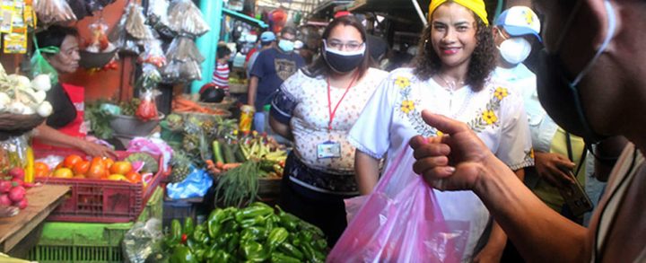 Festival cargado de descuentos en el mercado Oriental de Nicaragua