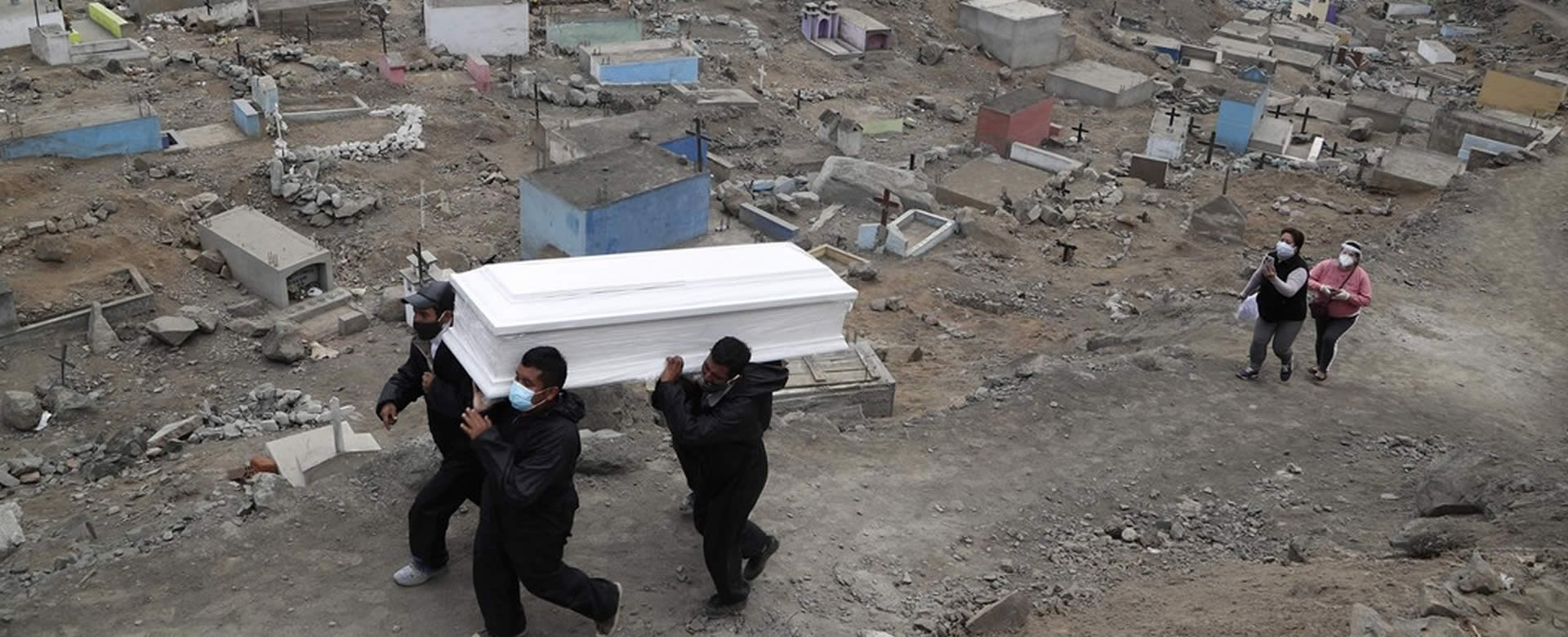 Perú reporta 170 muertes de médicos y 2 mil 680 infectados de COVID-19