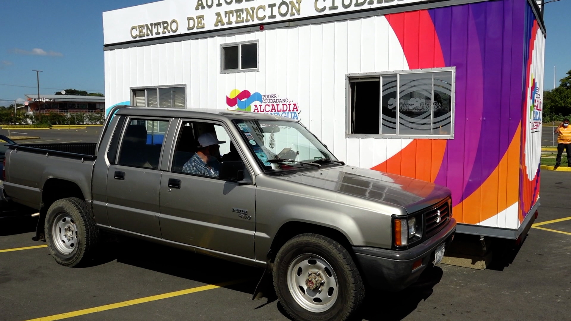 Managua habilita nuevo autoservicio para adquirir sticker de rodamiento