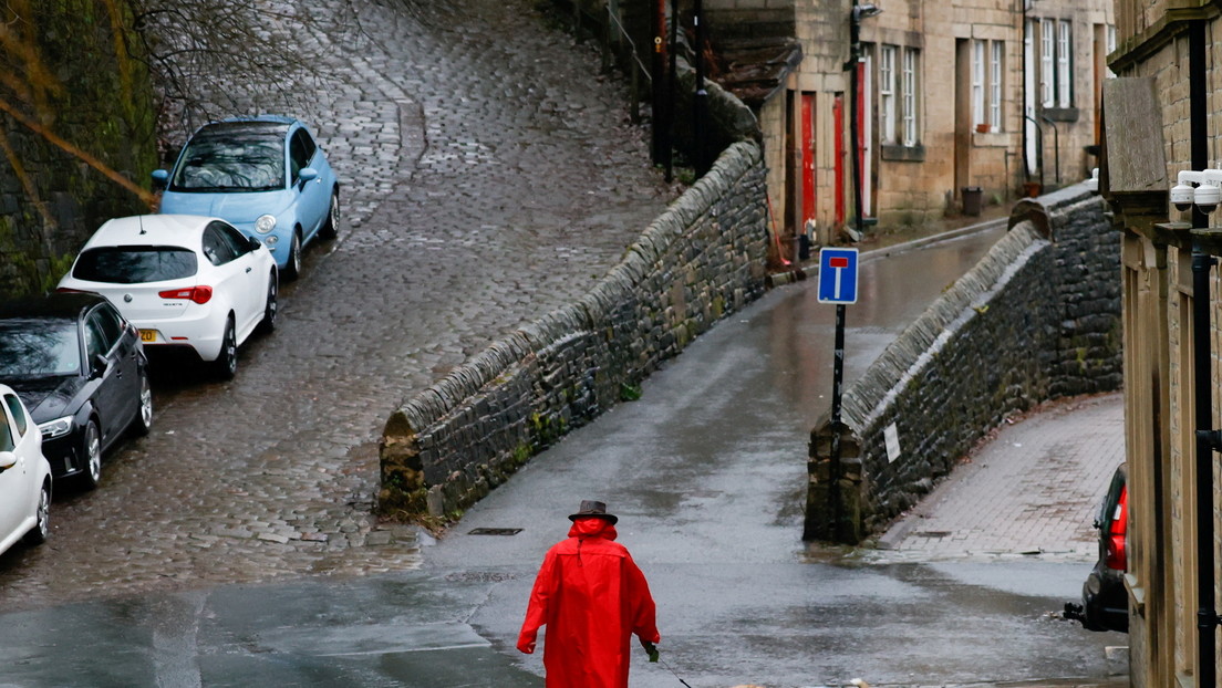 Ejecutan plan de evacuación ante tormenta Christoph en Reino Unido