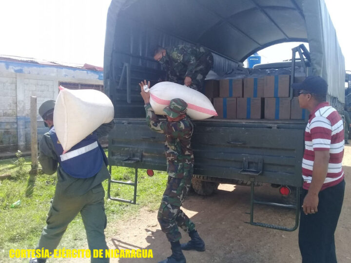 Brigada de Infantería descarga 23 toneladas de ayuda humanitaria en Bilwi