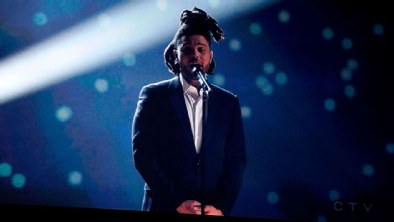 Rosalía podría compartir escenario con The Weeknd en el Super Bowl LV