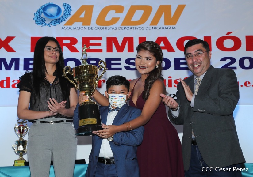 ACDN dedica Premiación de los Mejores de 2020 en memoria del "Chele” Araquistain
