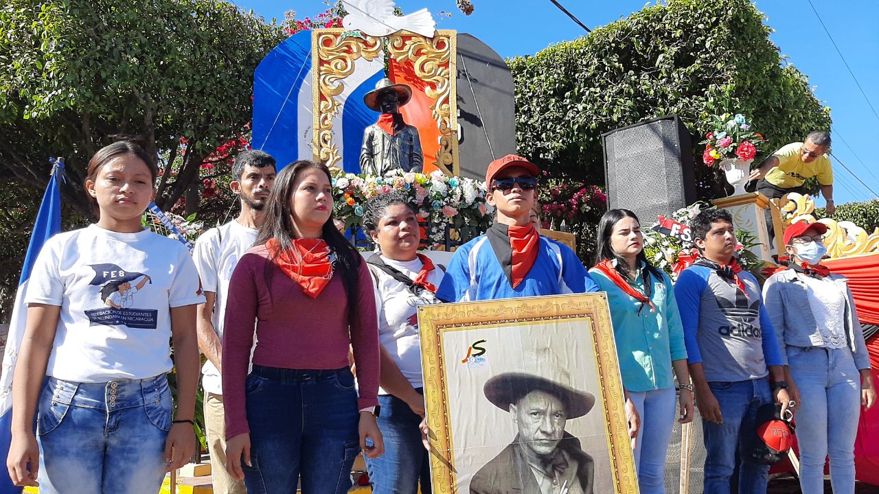 Militancia sandinista rinde homenaje al General Sandino en León