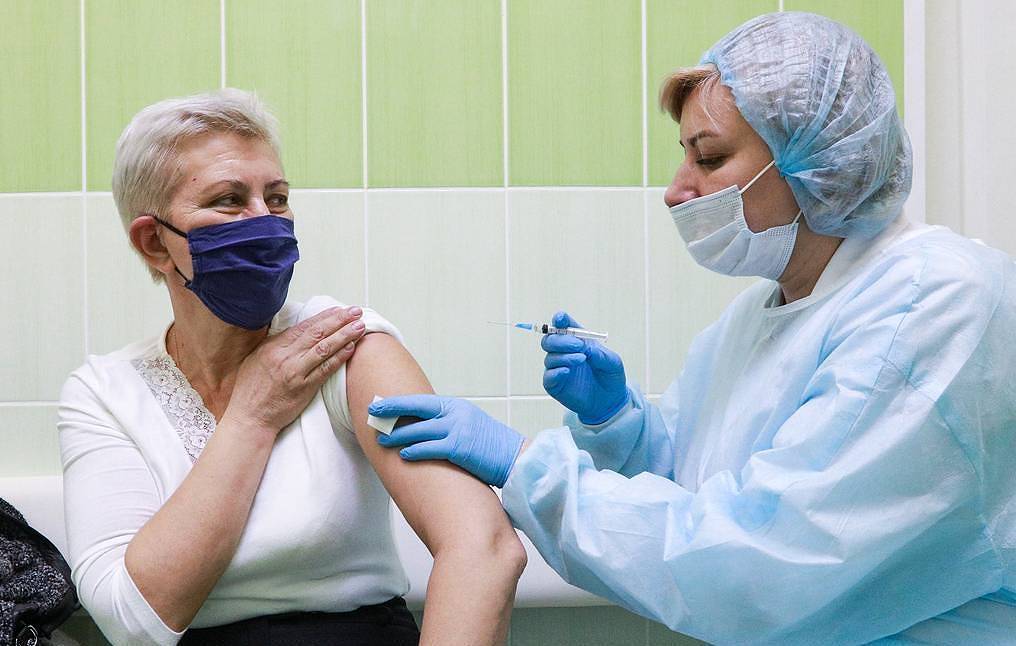 Tercera vacuna rusa "Covivac" contra la Covid-19 entra en circulación