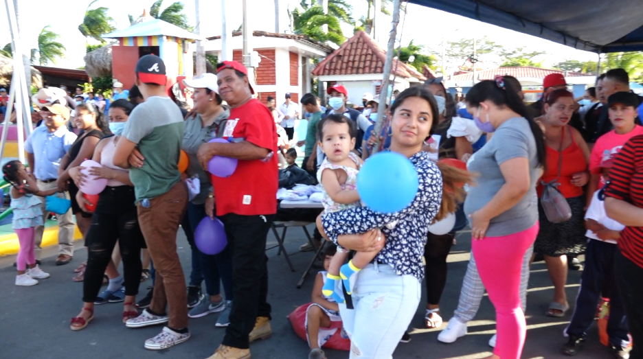 Promoción “gozando y ganando” premia a las familias veraneantes de Managua