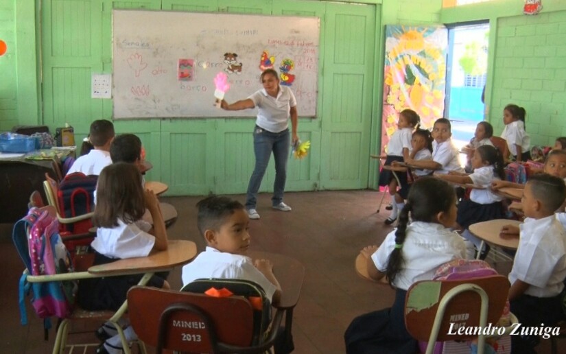 Graduación de 140 docentes fortalece el sistema educativo en Nicaragua