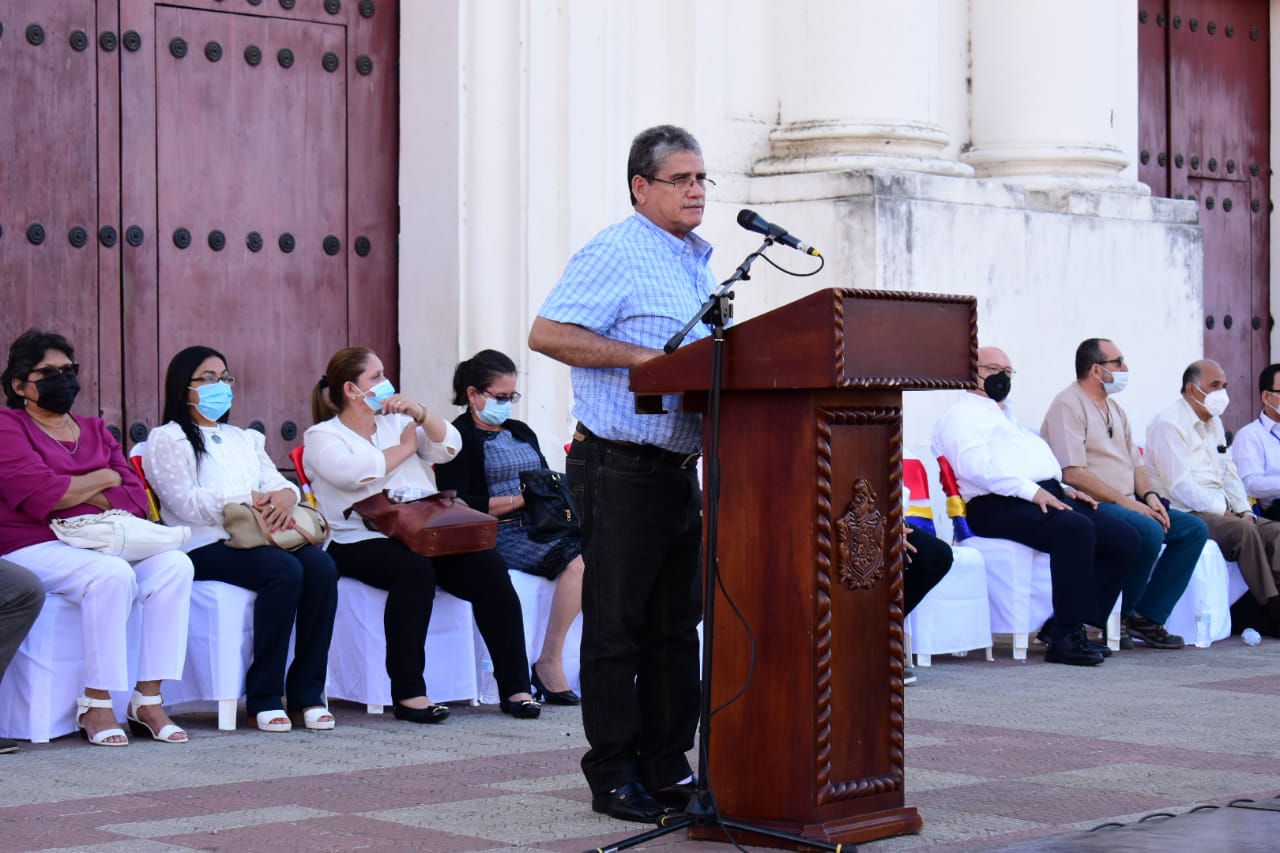 UNAN-León recibe a 14 mil estudiantes de nuevo ingreso UNAN-León recibe a 14 mil estudiantes de nuevo ingreso