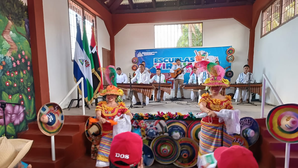 Masaya inauguran escuela municipal de Marimba de Arco
