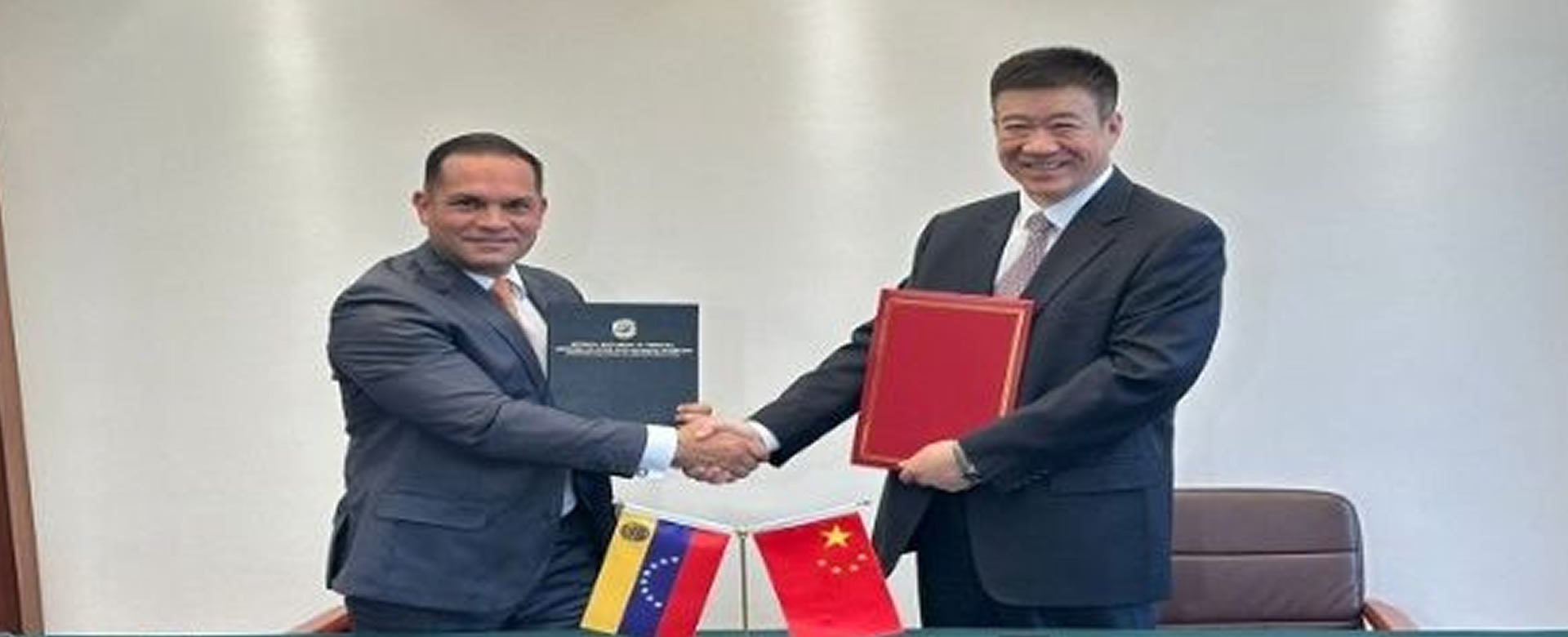 Venezuela vuelos comerciales China